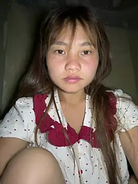 Snapshot of EllyBaby20 chatting on 06-11-26, 11:35 EllyBaby20 online show from 06-11-26, 11:35