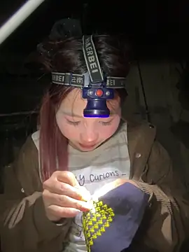 EllyBaby20 online show from 12-15-25, 11:49