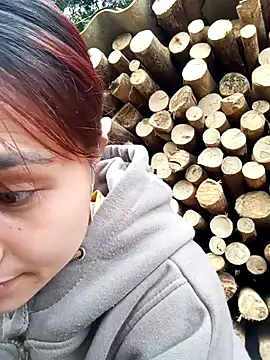 Snapshot of EllyBaby20 chatting on 01-19-26, 02:04 EllyBaby20 online show from 01-19-26, 02:04