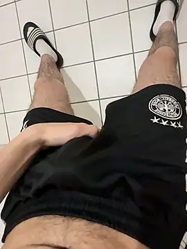 Dicksxd online show from 12-17-25, 03:17