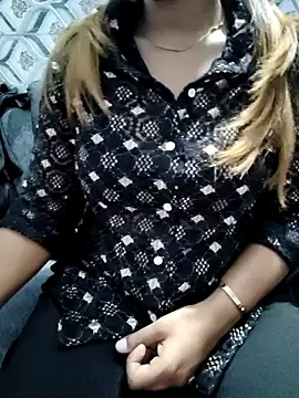 Snapshot of siya00 chatting on 10-16-25, 07:11 siya00 online show from 10-16-25, 07:11