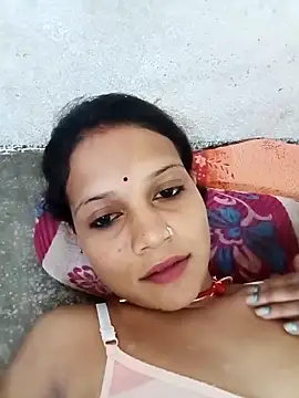 Snapshot of Chandni_Love143 chatting on 09-25-25, 03:56 Chandni Love143 online show from 09-25-25, 03:56