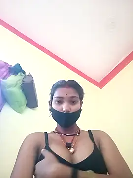 Snapshot of Chandni_Love143 chatting on 12-01-25, 10:05 Chandni Love143 online show from 12-01-25, 10:05