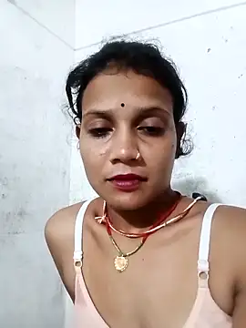 Snapshot of Chandni_Love143 chatting on 09-20-25, 04:01 Chandni Love143 online show from 09-20-25, 04:01