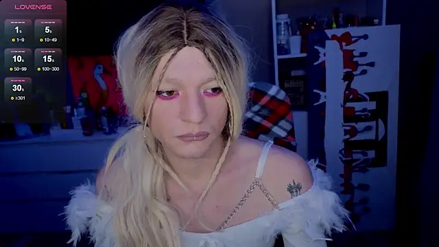 Kkkylie online show from 03-06-26, 05:19