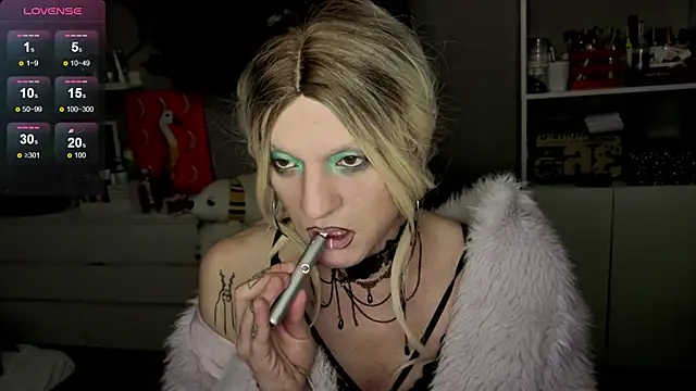 Snapshot of Kkkylie chatting on 02-23-26, 09:59 Kkkylie online show from 02-23-26, 09:59