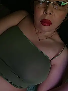 BunnyFoxy777 online show from 01-10-26, 06:03