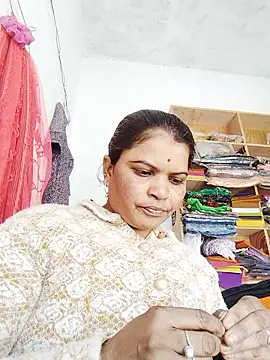 Snapshot of Bhavna_hot chatting on 01-09-26, 08:43 Bhavna hot online show from 01-09-26, 08:43