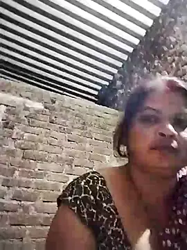 Snapshot of Bhavna_hot chatting on 10-11-25, 07:48 Bhavna hot online show from 10-11-25, 07:48