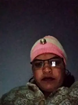 Snapshot of Bhavna_hot chatting on 01-06-26, 12:53 Bhavna hot online show from 01-06-26, 12:53