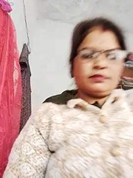 Snapshot of Bhavna_hot chatting on 12-04-25, 10:58 Bhavna hot online show from 12-04-25, 10:58