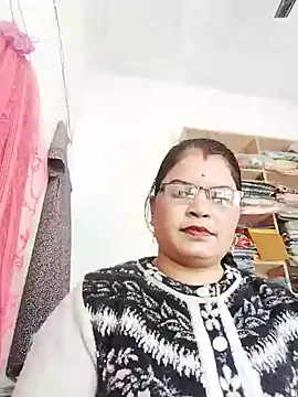 Snapshot of Bhavna_hot chatting on 12-22-25, 09:31 Bhavna hot online show from 12-22-25, 09:31