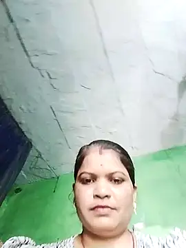 Snapshot of Bhavna_hot chatting on 09-25-25, 05:57 Bhavna hot online show from 09-25-25, 05:57