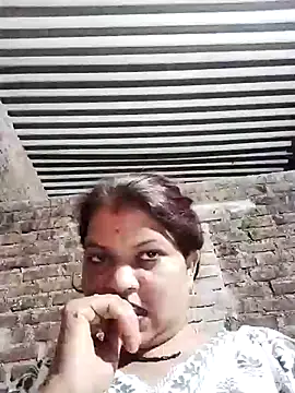 Snapshot of Bhavna_hot chatting on 10-04-25, 11:39 Bhavna hot online show from 10-04-25, 11:39