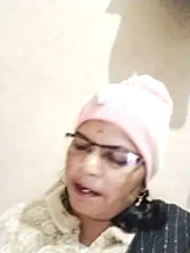 Snapshot of Bhavna_hot chatting on 01-10-26, 12:55 Bhavna hot online show from 01-10-26, 12:55