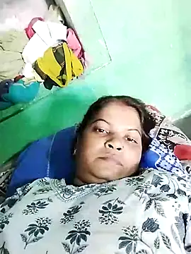 Snapshot of Bhavna_hot chatting on 10-14-25, 07:20 Bhavna hot online show from 10-14-25, 07:20