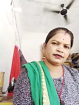 Snapshot of Bhavna_hot chatting on 09-19-25, 07:23 Bhavna hot online show from 09-19-25, 07:23