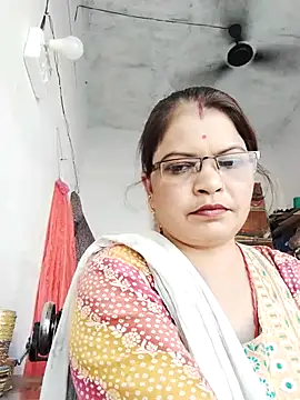 Snapshot of Bhavna_hot chatting on 09-23-25, 10:00 Bhavna hot online show from 09-23-25, 10:00