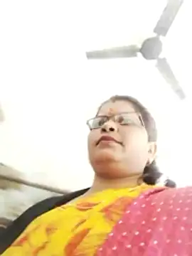 Snapshot of Bhavna_hot chatting on 02-16-26, 07:18 Bhavna hot online show from 02-16-26, 07:18
