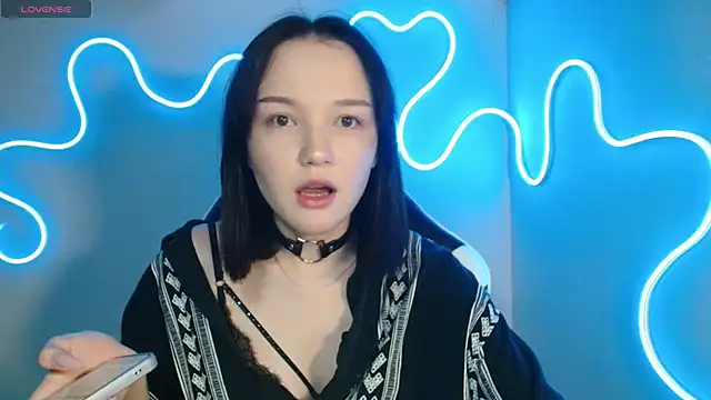 Snapshot of DemiWildcat chatting on 10-15-25, 10:45 DemiWildcat online show from 10-15-25, 10:45