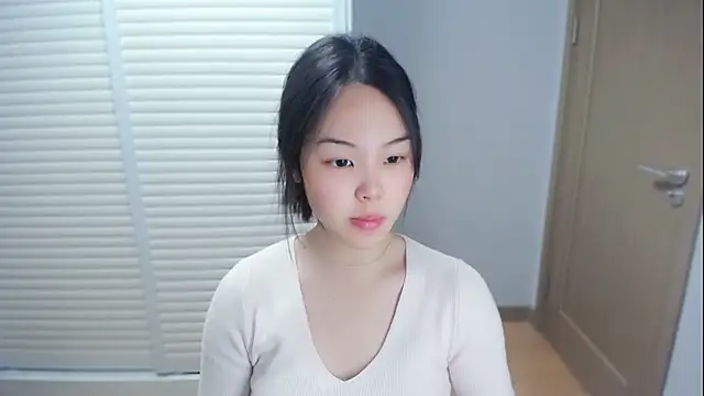 yao-yao  online show from 01-19-26, 05:44