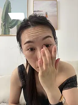 manmanyu520 online show from 09-18-25, 02:14