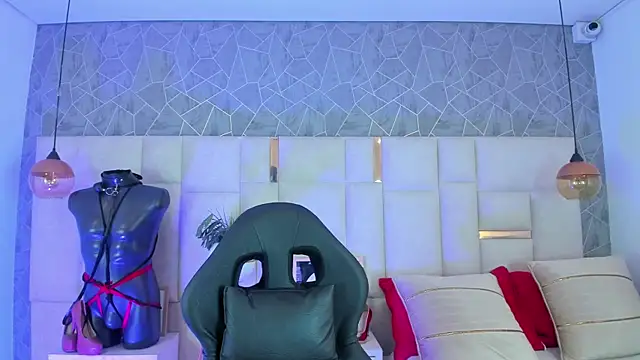  im alaya online show from 12-21-25, 04:25