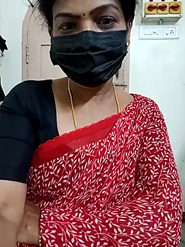 Snapshot of Rithya27 chatting on 03-17-26, 06:44 Rithya27 online show from 03-17-26, 06:44