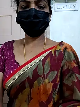 Snapshot of Rithya27 chatting on 03-14-26, 06:58 Rithya27 online show from 03-14-26, 06:58