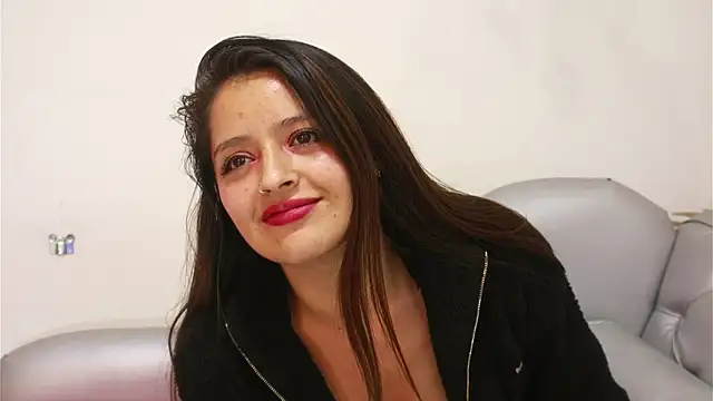 Lily rousee  online show from 02-14-26, 12:44