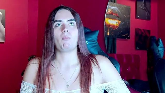 Maylu Fox online show from 09-09-25, 12:03