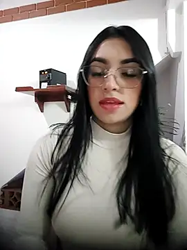 Snapshot of Linda_Saenz_ chatting on 11-09-25, 10:36 Linda Saenz online show from 11-09-25, 10:36