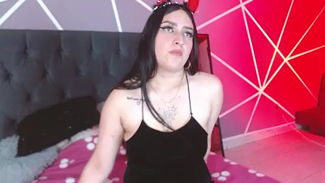 Chloe1126  online show from 10-13-25, 02:51