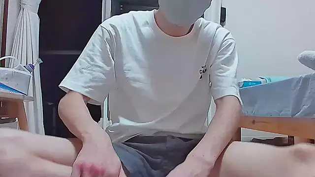 saitama0038 online show from 09-17-25, 03:47