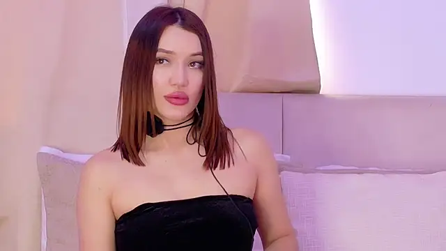 Bella-taylorr online show from 07-04-26, 01:04
