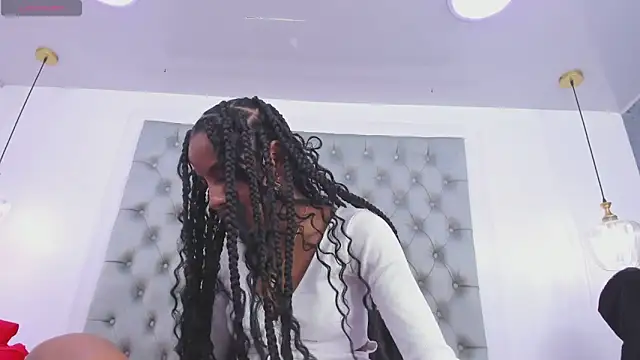 aaliyah beller online show from 10-10-25, 08:31