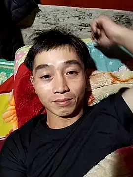 Snapshot of Boytasexy chatting on 10-29-25, 01:10 Boytasexy online show from 10-29-25, 01:10