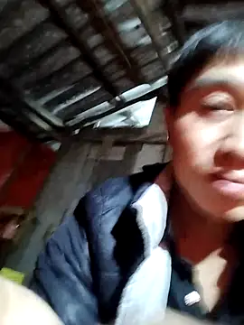 Snapshot of Boytasexy chatting on 12-05-25, 03:32 Boytasexy online show from 12-05-25, 03:32