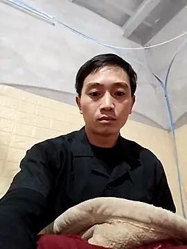 Snapshot of Boytasexy chatting on 11-19-25, 11:49 Boytasexy online show from 11-19-25, 11:49