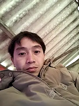 Snapshot of Boytasexy chatting on 12-15-25, 06:19 Boytasexy online show from 12-15-25, 06:19