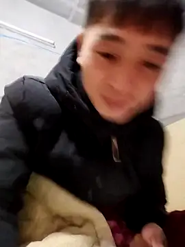 Snapshot of Boytasexy chatting on 01-09-26, 04:03 Boytasexy online show from 01-09-26, 04:03