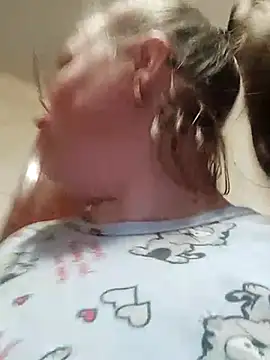 Kiss Eva online show from 02-25-25, 05:08