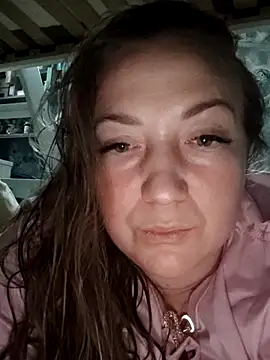 Kiss Eva online show from 12-21-25, 09:15