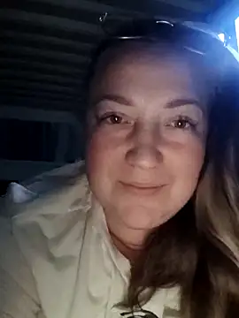 Kiss Eva online show from 09-10-25, 08:30