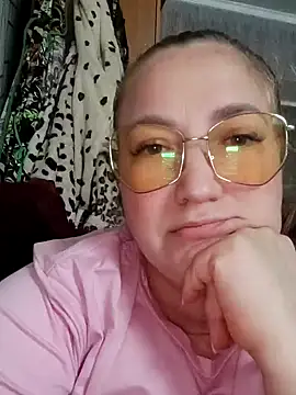 Kiss Eva online show from 10-01-25, 12:31