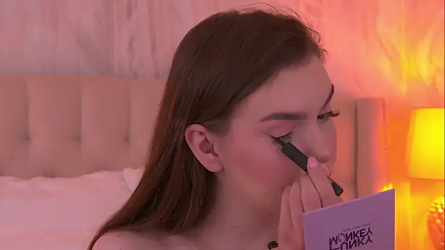 AshleyEvance online show from 04-23-26, 06:42