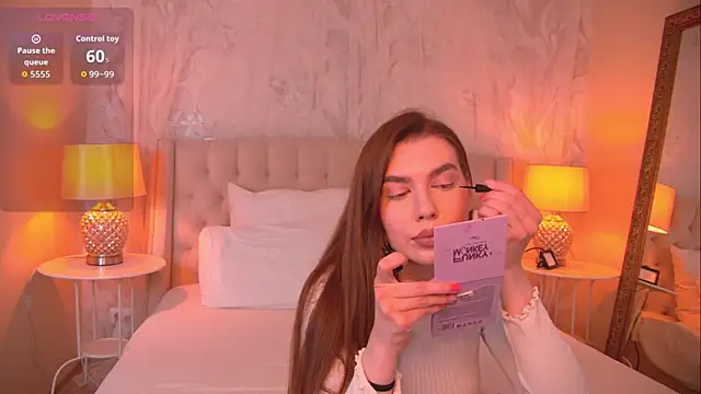 AshleyEvance online show from 07-21-26, 06:37