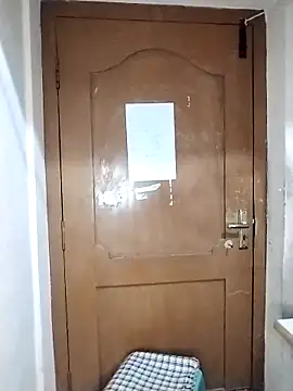 Snapshot of Megha_21 chatting on 09-21-25, 05:51 Megha 21 online show from 09-21-25, 05:51