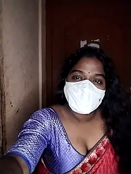 Snapshot of Megha_21 chatting on 10-20-25, 07:58 Megha 21 online show from 10-20-25, 07:58