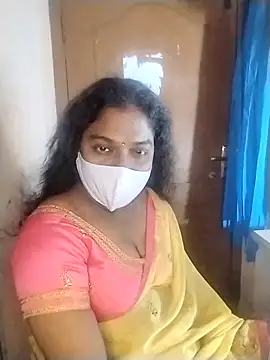 Snapshot of Megha_21 chatting on 10-13-25, 05:14 Megha 21 online show from 10-13-25, 05:14